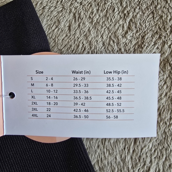 Shapermint high waisted shaping leggings size medium - Picture 9 of 10